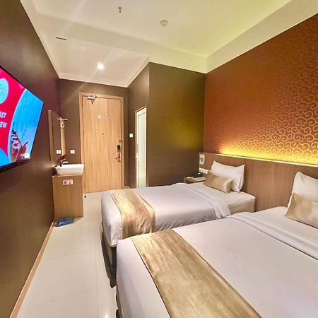 Deli Hotel Medan Dış mekan fotoğraf