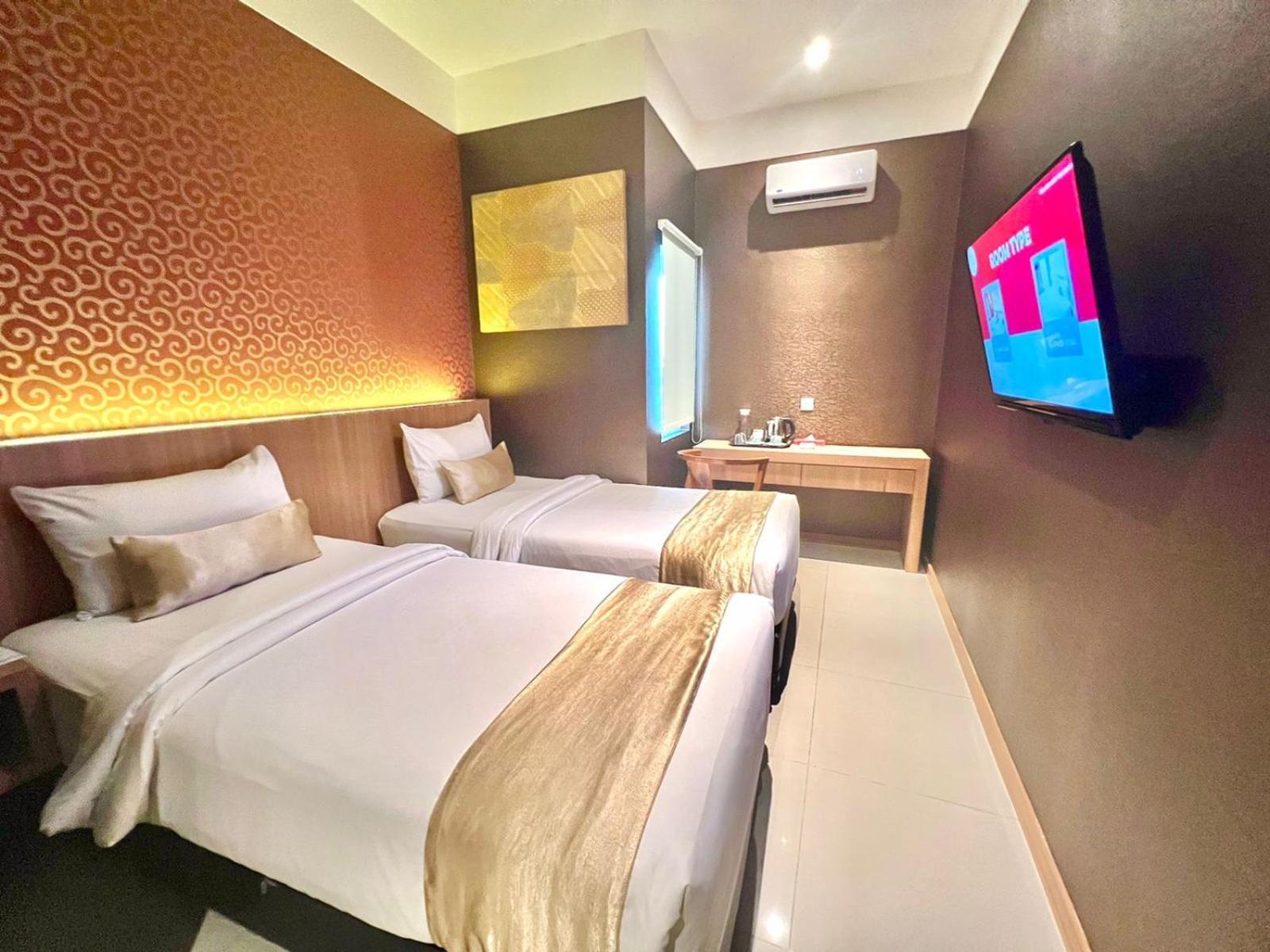 Deli Hotel Medan Dış mekan fotoğraf