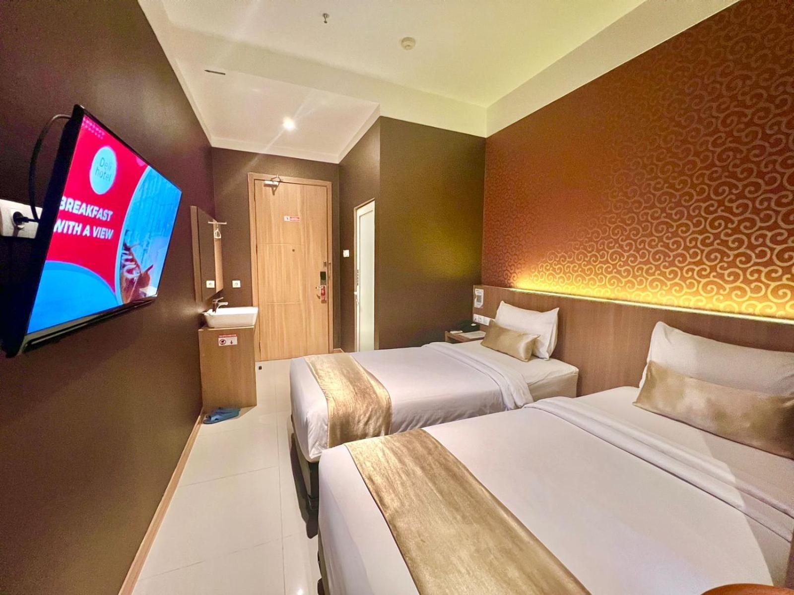 Deli Hotel Medan Dış mekan fotoğraf