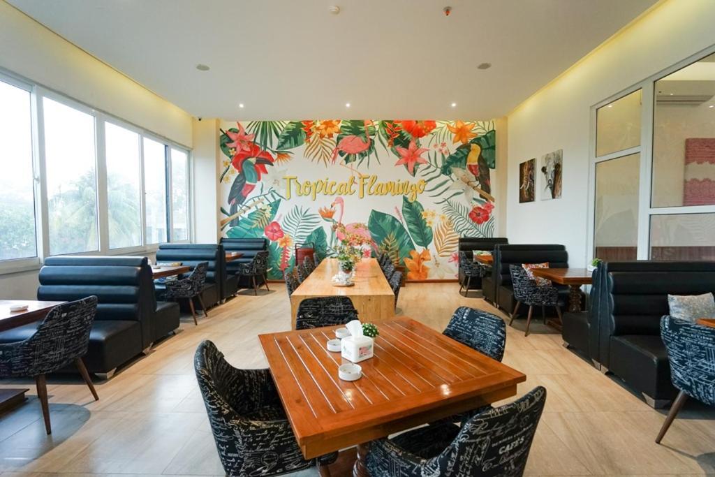 Deli Hotel Medan Dış mekan fotoğraf