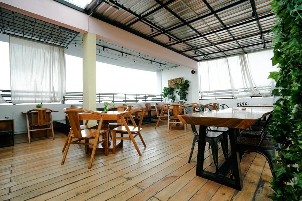 Deli Hotel Medan Dış mekan fotoğraf